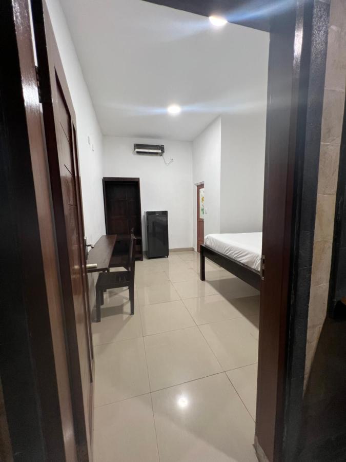 Ocean Breeze Uluwatu Apartments Buitenkant foto