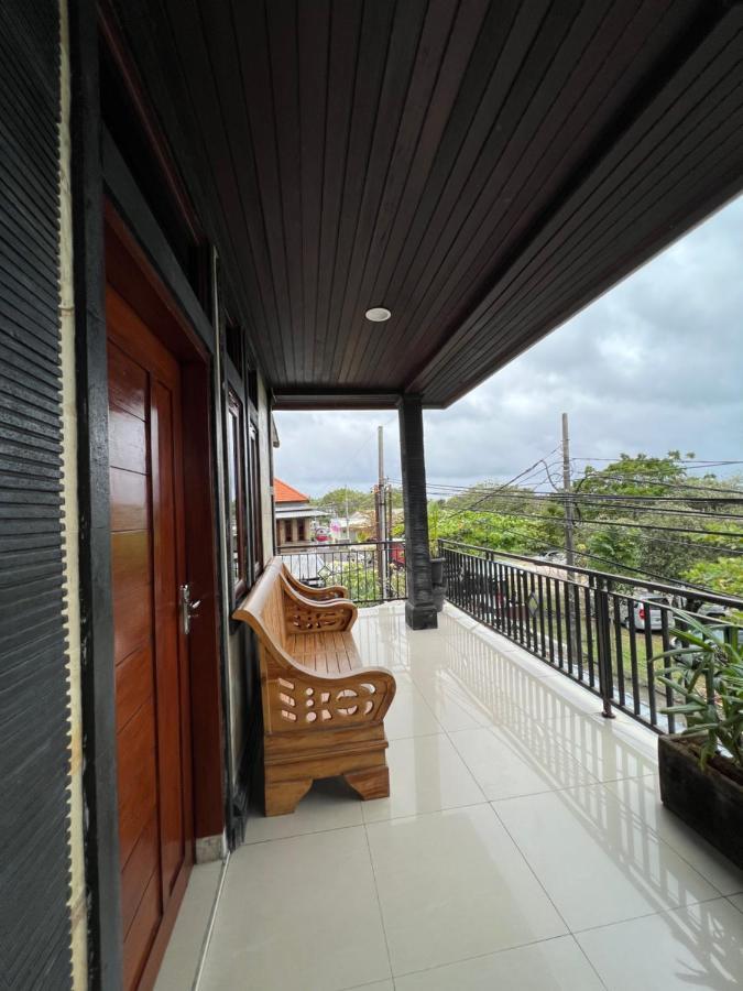Ocean Breeze Uluwatu Apartments Buitenkant foto